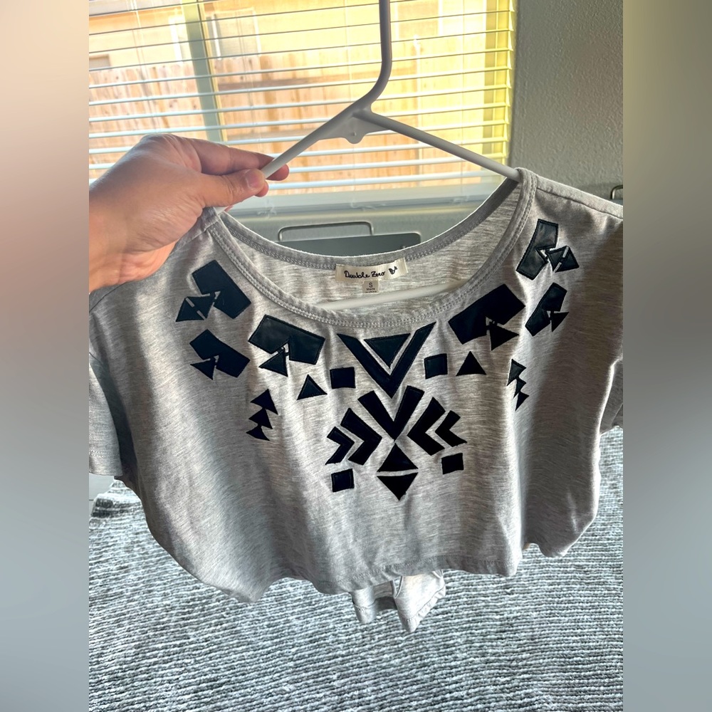 Double Zero Crop Top